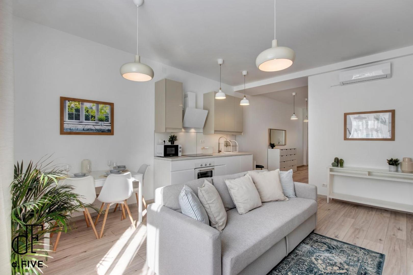 Rozsa Apartments — Photos 1